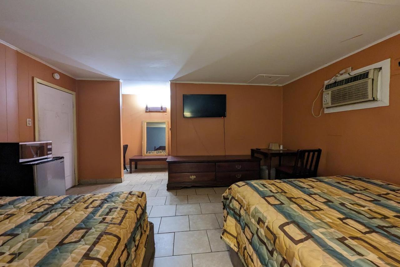 Economy Inn Kingsville Buitenkant foto