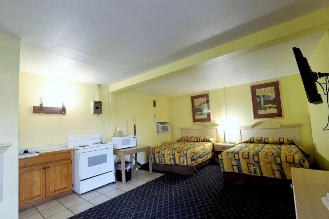 Economy Inn Kingsville Buitenkant foto